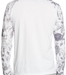 市场上装-T恤-时尚男装t恤