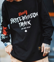 市场上装-T恤-时尚男装t恤