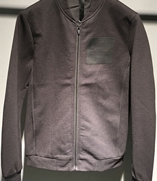 市场上装-夹克-时尚男装夹克