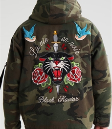 市场上装-夹克-时尚男装夹克