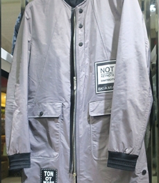 市场上装-中长外套-（实拍）时尚男装中长外套