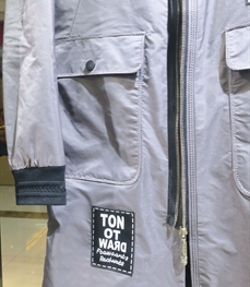 市场上装-中长外套-（实拍）时尚男装中长外套