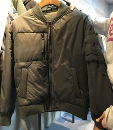 市场上装-棉衣/羽绒服-（实拍）时尚男装棉服