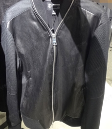 市场上装-皮衣-（实拍）时尚商务皮衣