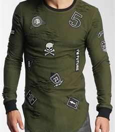 市场上装-T恤-时尚男装t恤