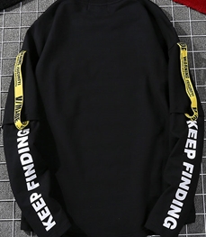 市场上装-T恤-时尚男装t恤