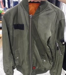 市场上装-夹克-（实拍）时尚男装夹克