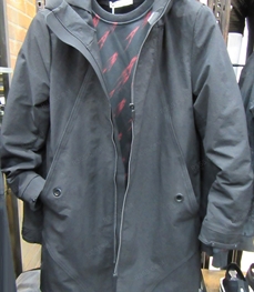 市场上装-中长外套-（实拍）时尚男装中长外套