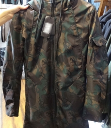 市场上装-中长外套-（实拍）时尚男装中长外套