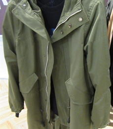 市场上装-中长外套-（实拍）时尚男装中长外套