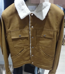 市场上装-皮衣-（实拍）时尚商务皮衣