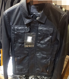 市场上装-皮衣-（实拍）时尚商务皮衣