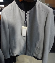 市场上装-夹克-（实拍）时尚商务夹克