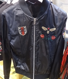 市场上装-夹克-（实拍）时尚商务夹克