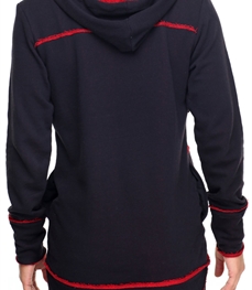 市场上装-T恤-时尚男装t恤