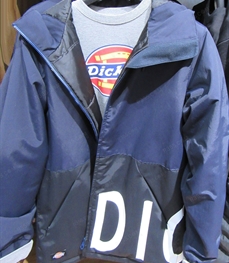 市场上装-中长外套-（实拍）休闲男装中长外套