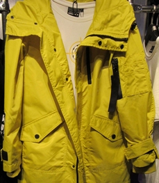 市场上装-中长外套-（实拍）休闲男装中长外套