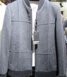 市场上装-夹克-（实拍）时尚商务夹克