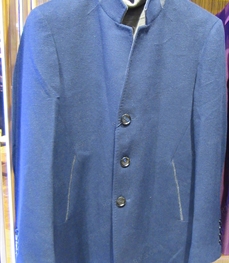 市场上装-大衣-（实拍）时尚商务大衣