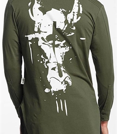 市场上装-T恤-时尚男装t恤