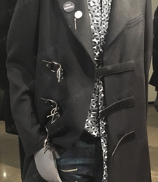 市场上装-中长外套-（实拍）休闲男装中长外套