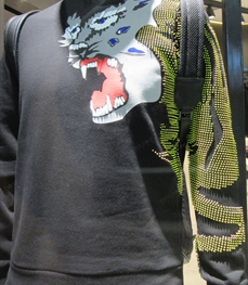 市场上装-卫衣-（实拍）时尚男装卫衣