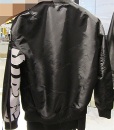 市场上装-夹克-（实拍）时尚男装夹克