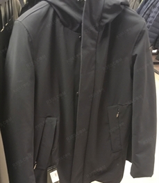 市场上装-大衣-（实拍）时尚商务大衣