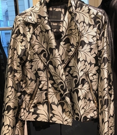 市场上装-夹克-（实拍）时尚商务夹克