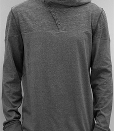 市场上装-T恤-时尚男装t恤