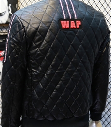 市场上装-皮衣-时尚男装皮衣