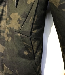 市场上装-中长外套-时尚男装中长外套