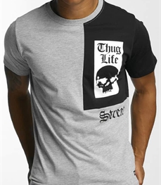 市场上装-T恤-时尚男装t恤