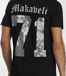 市场上装-T恤-时尚男装t恤