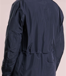 市场上装-大衣-时尚商务大衣