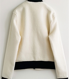 市场上装-夹克-时尚男装夹克