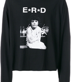 市场上装-T恤-休闲男装t恤