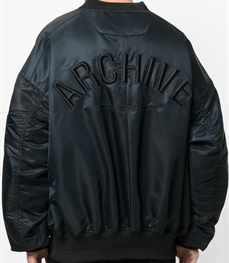 市场上装-夹克-休闲男装夹克