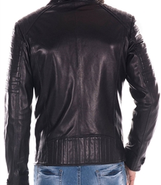 市场上装-皮衣-时尚商务皮衣