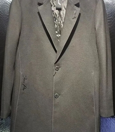 市场上装-大衣-时尚商务大衣