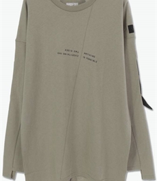 市场上装-T恤-休闲男装t恤