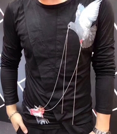 市场上装-T恤-时尚男装t恤