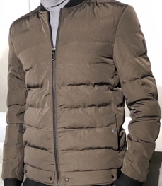 市场上装-棉衣/羽绒服-时尚男装棉服