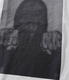 市场上装-T恤-休闲男装t恤