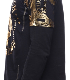 市场上装-T恤-时尚男装t恤