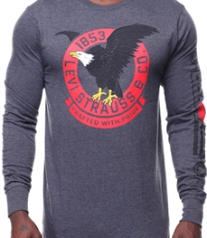 市场上装-T恤-时尚男装t恤