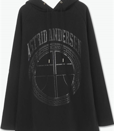 市场上装-T恤-休闲男装t恤