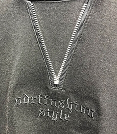 市场上装-T恤-时尚男装t恤