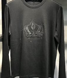 市场上装-T恤-时尚男装t恤