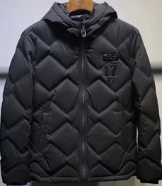 市场上装-棉衣/羽绒服-时尚男装棉服